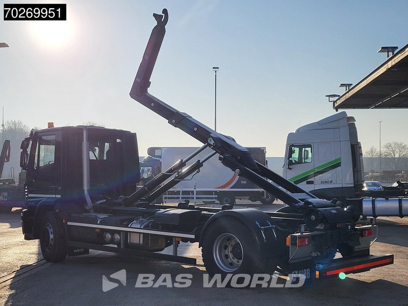 Iveco Eurocargo 180E320 4X2 NEW! 14tons Hiab Multilift ULT14S51 ACC Euro 6 - Kamion vetëngarkues: foto 2 Iveco Eurocargo 180E320 4X2 NEW! 14tons Hiab Multilift ULT14S51 ACC Euro 6 - Kamion vetëngarkues: foto 2
