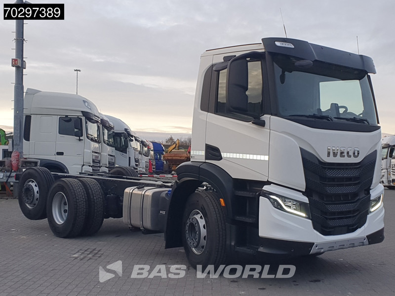Iveco S-Way 340 6X2 NEW! Chassis Lift- Steering axle ON Automatic - Kamion kabinë-shasi: foto 3 Iveco S-Way 340 6X2 NEW! Chassis Lift- Steering axle ON Automatic - Kamion kabinë-shasi: foto 3