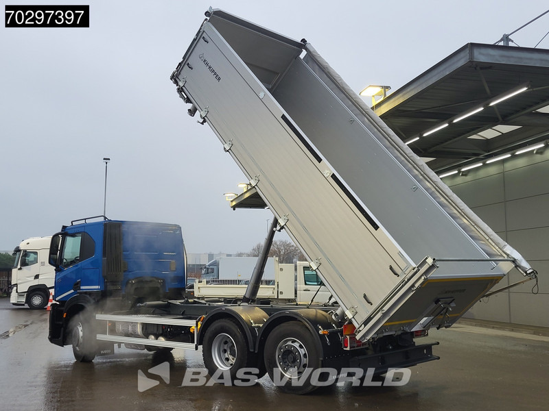 Iveco S-Way 420 6X2 NEW! 17m3 3-way KH kipper Lift+Steering axle Automatic Euro 6 - Kamion vetëshkarkues: foto 2 Iveco S-Way 420 6X2 NEW! 17m3 3-way KH kipper Lift+Steering axle Automatic Euro 6 - Kamion vetëshkarkues: foto 2