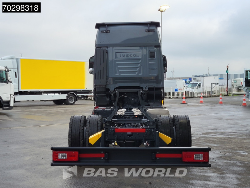 Iveco S-Way 460 4X2 NEW! Chassis FULL AIR ACC LED Euro 6 - Kamion kabinë-shasi: foto 3 Iveco S-Way 460 4X2 NEW! Chassis FULL AIR ACC LED Euro 6 - Kamion kabinë-shasi: foto 3