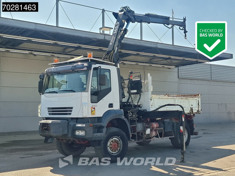 Iveco Trakker 310 4X4 Atlas 145.2-A2 Kran Crane 4x4 Big axle 6m3 3 sided tipper Euro 4 - Kamion vetëshkarkues, Kamion me vinç: foto 1 Iveco Trakker 310 4X4 Atlas 145.2-A2 Kran Crane 4x4 Big axle 6m3 3 sided tipper Euro 4 - Kamion vetëshkarkues, Kamion me vinç: foto 1