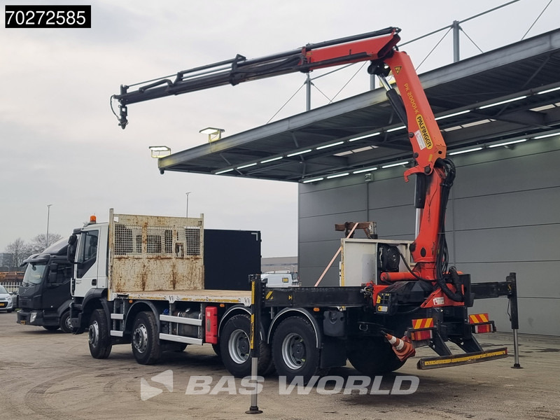 Iveco Trakker 360 8X4 Palfinger PK20001 Kran Retarder Big-Axle Steelsuspension Euro 6 - Kamion me karroceri të hapur, Kamion me vinç: foto 2 Iveco Trakker 360 8X4 Palfinger PK20001 Kran Retarder Big-Axle Steelsuspension Euro 6 - Kamion me karroceri të hapur, Kamion me vinç: foto 2