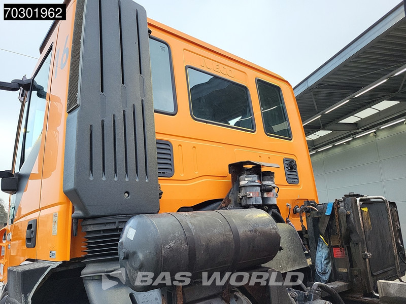 Iveco Trakker 410 6X4 5m3 Meiller 3-way tipper Lift+Steering axle Big-Axle Euro 5 - Kamion vetëshkarkues: foto 3 Iveco Trakker 410 6X4 5m3 Meiller 3-way tipper Lift+Steering axle Big-Axle Euro 5 - Kamion vetëshkarkues: foto 3