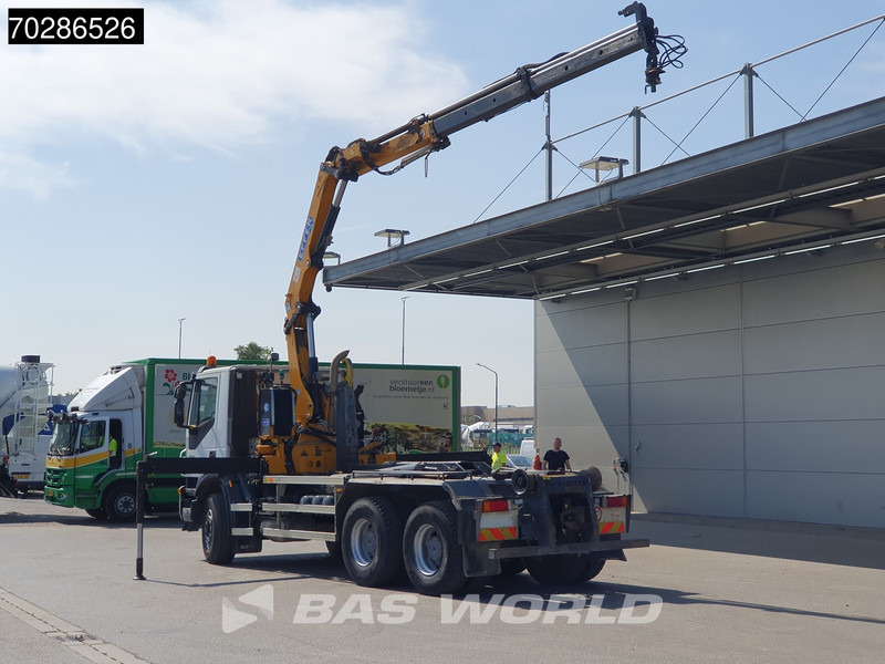Iveco Trakker 410 6X4 Effer CRANE 175/2S Manual 20 Tonnes EEV - Kamion vetëngarkues, Kamion me vinç: foto 2 Iveco Trakker 410 6X4 Effer CRANE 175/2S Manual 20 Tonnes EEV - Kamion vetëngarkues, Kamion me vinç: foto 2