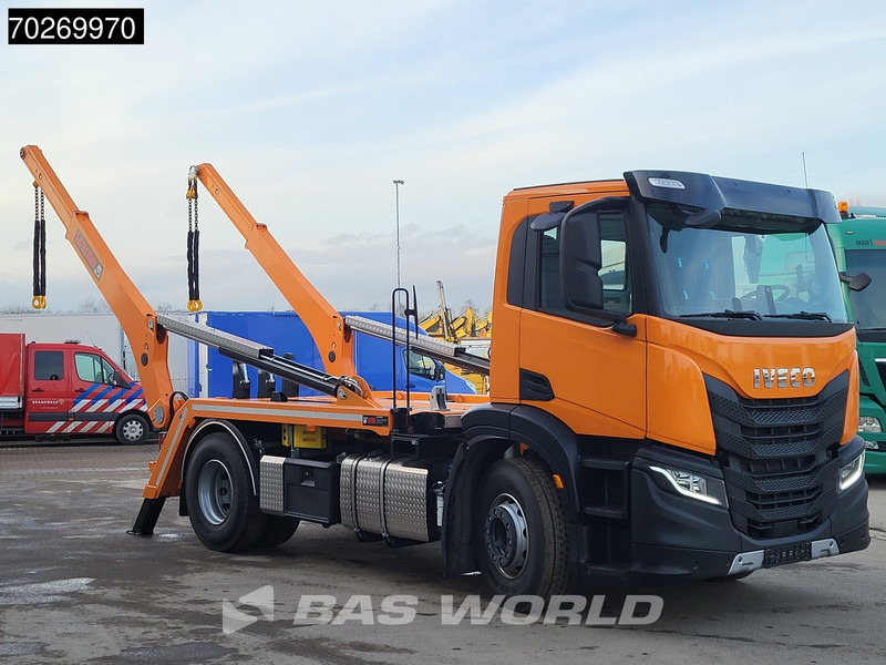 Iveco X-Way 360 4X2 NEW! HIAB 12tons skiploader Automatic Euro 6 - Fadromë ngarkuese: foto 3 Iveco X-Way 360 4X2 NEW! HIAB 12tons skiploader Automatic Euro 6 - Fadromë ngarkuese: foto 3