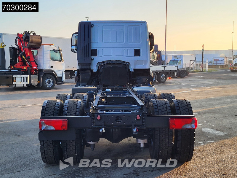 Iveco X-Way 500 X-Way 6X4 NEW 6x4 chassis Sleepercab Rear Air suspension Automatic Euro 6 - Kamion kabinë-shasi: foto 3 Iveco X-Way 500 X-Way 6X4 NEW 6x4 chassis Sleepercab Rear Air suspension Automatic Euro 6 - Kamion kabinë-shasi: foto 3