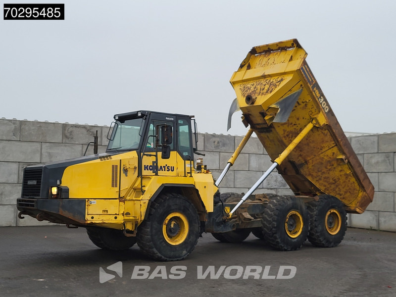 Komatsu HM300-2 - Shkarkues teleskopik: foto 2 Komatsu HM300-2 - Shkarkues teleskopik: foto 2