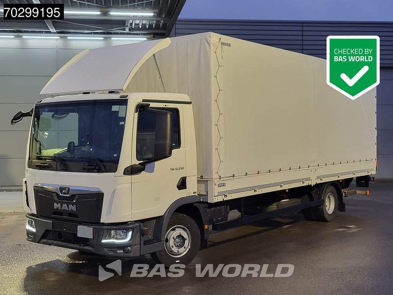 MAN TGL 12.250 4X2 Low Mileage! 12tonner 1500kg Ladebordwand Automatic Euro 6 - Kamion me tendë: foto 1 MAN TGL 12.250 4X2 Low Mileage! 12tonner 1500kg Ladebordwand Automatic Euro 6 - Kamion me tendë: foto 1