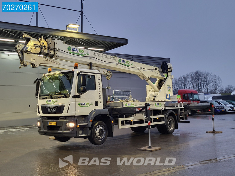 MAN TGM 18.250 4X2 44mtrs Böcker AK44/4000 Hubarbeitsbühne Manual Euro 6 - Kamion me vinç: foto 2 MAN TGM 18.250 4X2 44mtrs Böcker AK44/4000 Hubarbeitsbühne Manual Euro 6 - Kamion me vinç: foto 2
