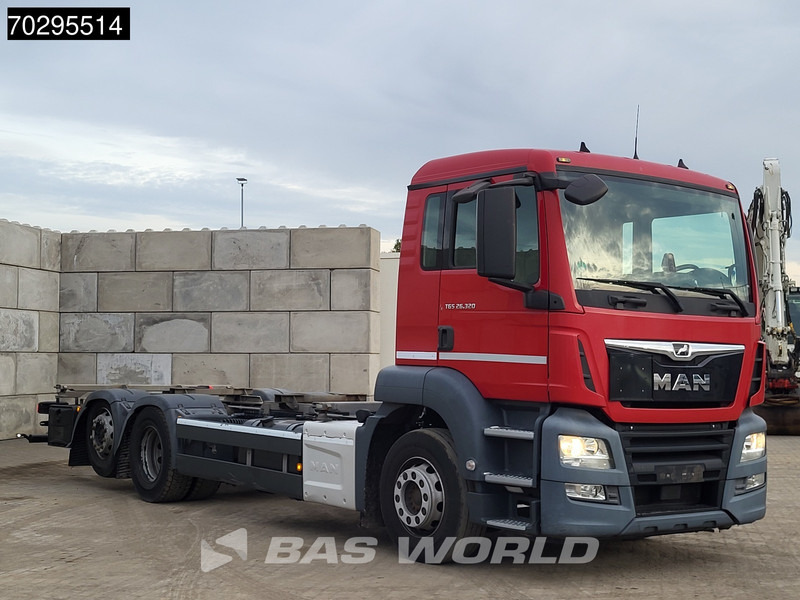 MAN TGS 26.320 TGS 6X2 ADR BDF Lift + Steering Axle Euro 6 - Transportjer kontejnerësh/ Kamion me karroceri të çmontueshme: foto 3 MAN TGS 26.320 TGS 6X2 ADR BDF Lift + Steering Axle Euro 6 - Transportjer kontejnerësh/ Kamion me karroceri të çmontueshme: foto 3