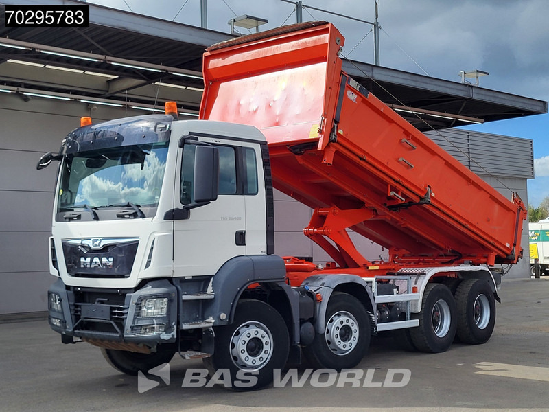 MAN TGS 35.400 8X4 13m3 CIF Bennes 2-side tipper Steel suspension Automatic Euro 6 - Kamion vetëshkarkues: foto 3 MAN TGS 35.400 8X4 13m3 CIF Bennes 2-side tipper Steel suspension Automatic Euro 6 - Kamion vetëshkarkues: foto 3