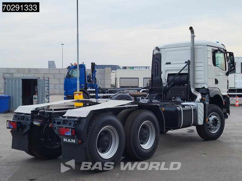 MAN TGS 40.400 6X4 NEW 6x4 chassis PTO Preparation Steelsuspension Big-Axle Automatic Euro 2 - Kamion kabinë-shasi: foto 5 MAN TGS 40.400 6X4 NEW 6x4 chassis PTO Preparation Steelsuspension Big-Axle Automatic Euro 2 - Kamion kabinë-shasi: foto 5
