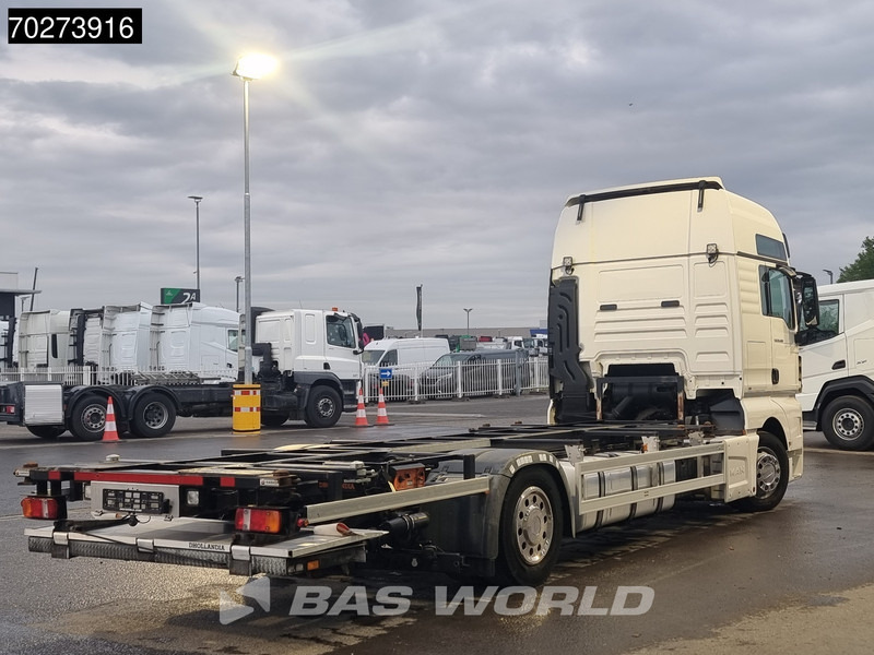 MAN TGX 18.400 4X2 XXL Standklima Navi BDF Euro 6 - Transportjer kontejnerësh/ Kamion me karroceri të çmontueshme: foto 5 MAN TGX 18.400 4X2 XXL Standklima Navi BDF Euro 6 - Transportjer kontejnerësh/ Kamion me karroceri të çmontueshme: foto 5