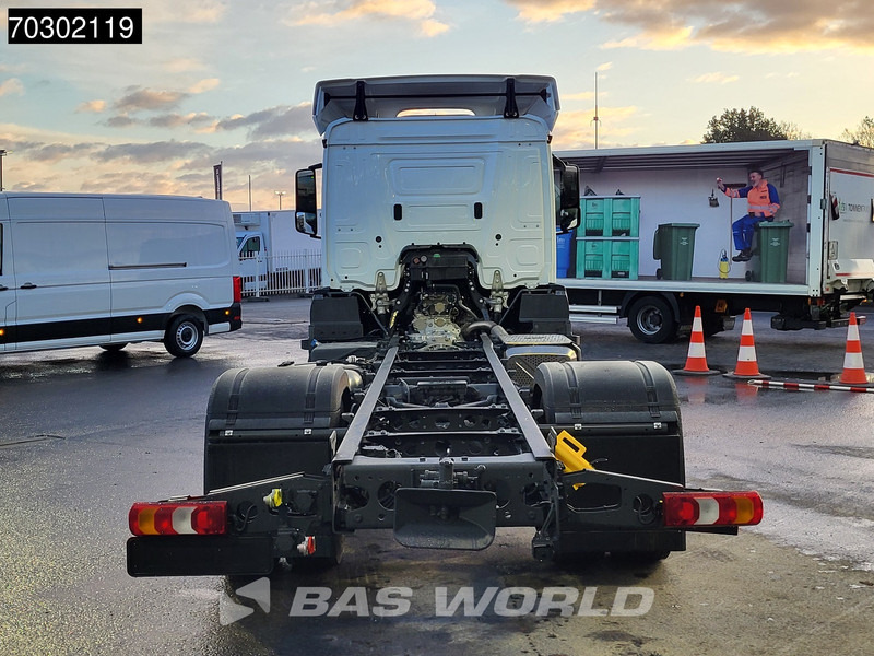 Mercedes-Benz Actros 1827 4X2 - Kamion kabinë-shasi: foto 5 Mercedes-Benz Actros 1827 4X2 - Kamion kabinë-shasi: foto 5