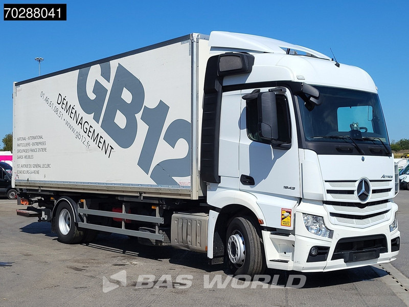 Mercedes-Benz Actros 1842 4X2 19tonner BDF box Ladebordwand Navi Automatic Euro 6 - Transportjer kontejnerësh/ Kamion me karroceri të çmontueshme: foto 3 Mercedes-Benz Actros 1842 4X2 19tonner BDF box Ladebordwand Navi Automatic Euro 6 - Transportjer kontejnerësh/ Kamion me karroceri të çmontueshme: foto 3