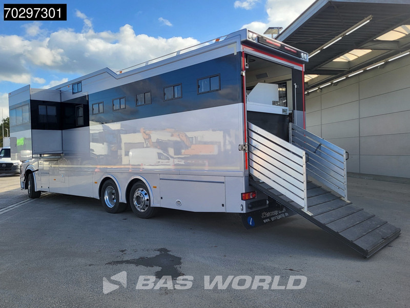 Mercedes-Benz Actros 2551 6X2 Pferdetransport Horse truck + Living Standairco Navi ACC Automatic Euro 6 - Kamion për kuaj: foto 2 Mercedes-Benz Actros 2551 6X2 Pferdetransport Horse truck + Living Standairco Navi ACC Automatic Euro 6 - Kamion për kuaj: foto 2