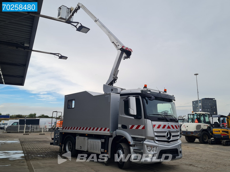Mercedes-Benz Antos 1830 4X2 Hubarbeitsbühne 14.70m Time France VST 248 NF Navi Euro 6 - Kamion me vinç: foto 5 Mercedes-Benz Antos 1830 4X2 Hubarbeitsbühne 14.70m Time France VST 248 NF Navi Euro 6 - Kamion me vinç: foto 5