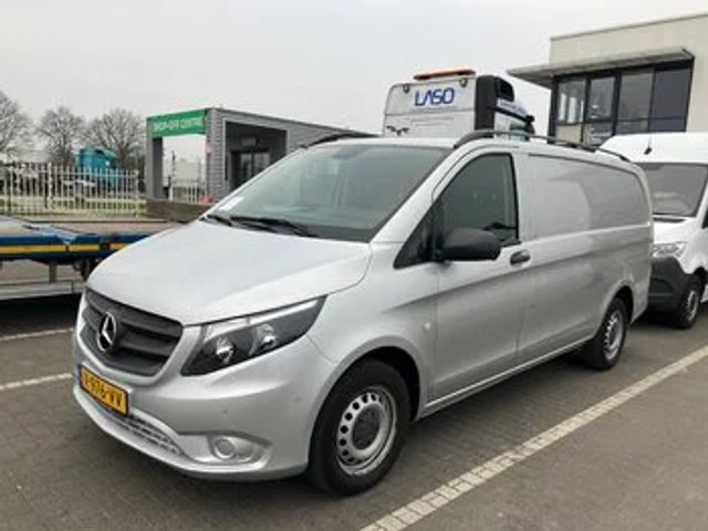 Mercedes-Benz Antos 1830 4X2 Hubarbeitsbühne 14.70m Time France VST 248 NF Navi Euro 6 - Kamion me vinç: foto 1 Mercedes-Benz Antos 1830 4X2 Hubarbeitsbühne 14.70m Time France VST 248 NF Navi Euro 6 - Kamion me vinç: foto 1
