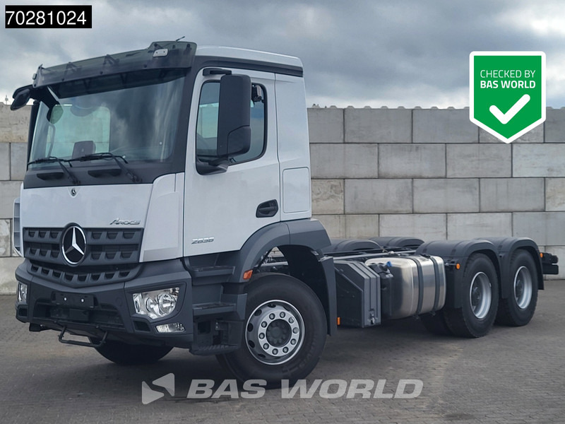 Mercedes-Benz Arocs 2636 6X4 NEW chassis Flywheel PTO Big-Axle Automatic Steelsuspension Euro 6 - Kamion kabinë-shasi: foto 1 Mercedes-Benz Arocs 2636 6X4 NEW chassis Flywheel PTO Big-Axle Automatic Steelsuspension Euro 6 - Kamion kabinë-shasi: foto 1