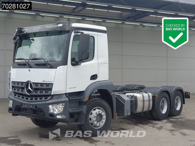 Mercedes-Benz Arocs 2636 6X4 NEW chassis Flywheel PTO Big-Axle Automatic Steelsuspension Euro 6 - Kamion kabinë-shasi: foto 1 Mercedes-Benz Arocs 2636 6X4 NEW chassis Flywheel PTO Big-Axle Automatic Steelsuspension Euro 6 - Kamion kabinë-shasi: foto 1
