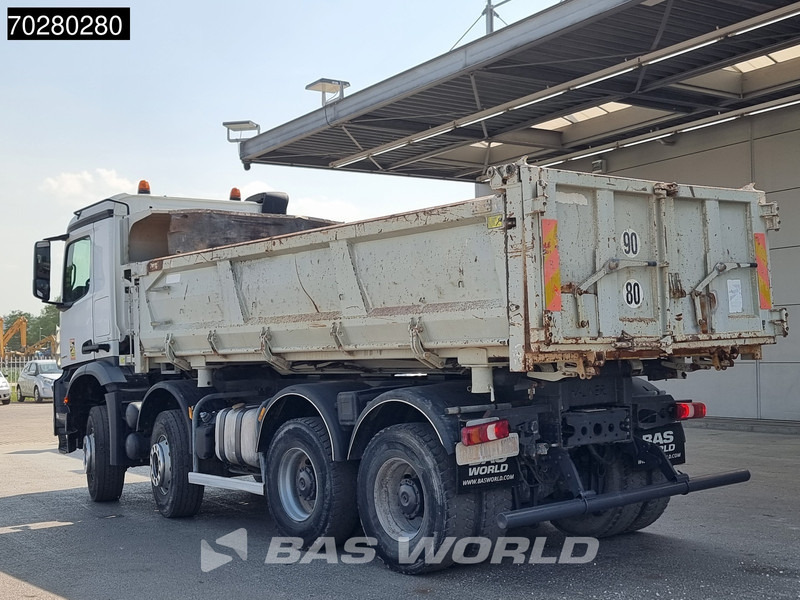 Mercedes-Benz Arocs 3240 8X4 12m3 3-Side Tipper Automatic Euro 6 - Kamion vetëshkarkues: foto 2 Mercedes-Benz Arocs 3240 8X4 12m3 3-Side Tipper Automatic Euro 6 - Kamion vetëshkarkues: foto 2