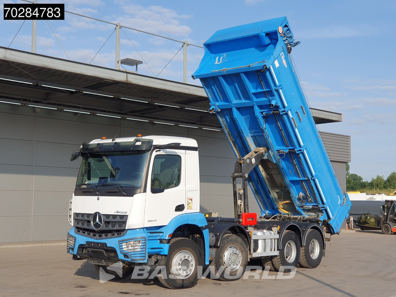 Mercedes-Benz Arocs 3243 8X4 14m3 2-side tipper Big-Axle Steelsuspension Navi Euro 6 - Kamion vetëshkarkues: foto 3 Mercedes-Benz Arocs 3243 8X4 14m3 2-side tipper Big-Axle Steelsuspension Navi Euro 6 - Kamion vetëshkarkues: foto 3