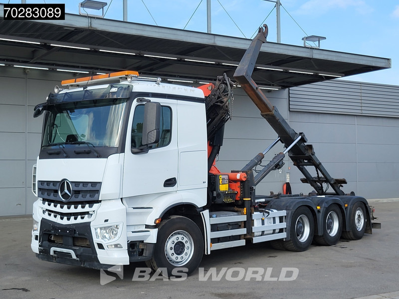 Mercedes-Benz Arocs 3245 Actros 8X4 Palfinger PK22002 EH Crane 17tons hooklift Big-Axle Lift+Lenkachse Navi Euro 6 - Kamion vetëngarkues, Kamion me vinç: foto 5 Mercedes-Benz Arocs 3245 Actros 8X4 Palfinger PK22002 EH Crane 17tons hooklift Big-Axle Lift+Lenkachse Navi Euro 6 - Kamion vetëngarkues, Kamion me vinç: foto 5