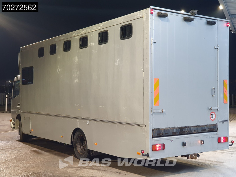Mercedes-Benz Atego 1217 4X2 Horse truck 6 horses Manual Steelsuspension Euro 2 - Kamion për kuaj: foto 2 Mercedes-Benz Atego 1217 4X2 Horse truck 6 horses Manual Steelsuspension Euro 2 - Kamion për kuaj: foto 2