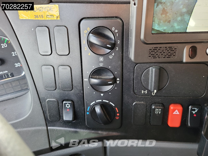 Kamion frigorifer Mercedes-Benz Atego 1324 4X2 Thermo-King T-1200R Ladebordwand Manual Airco Euro 5: foto 20