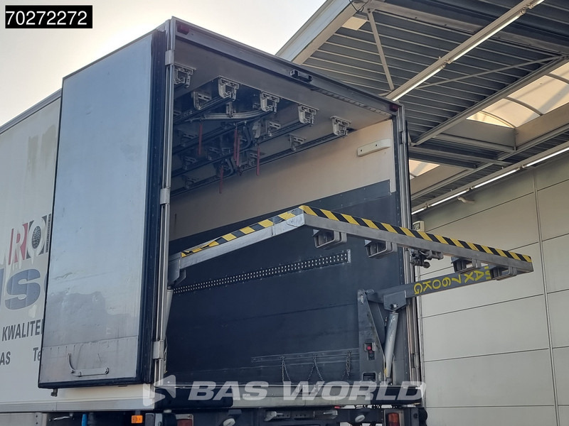 Mercedes-Benz Axor 1823 4X2 Carrier Supra 750 Meathanging Rohrbahn Automatic Euro 3 - Kamion frigorifer: foto 5 Mercedes-Benz Axor 1823 4X2 Carrier Supra 750 Meathanging Rohrbahn Automatic Euro 3 - Kamion frigorifer: foto 5