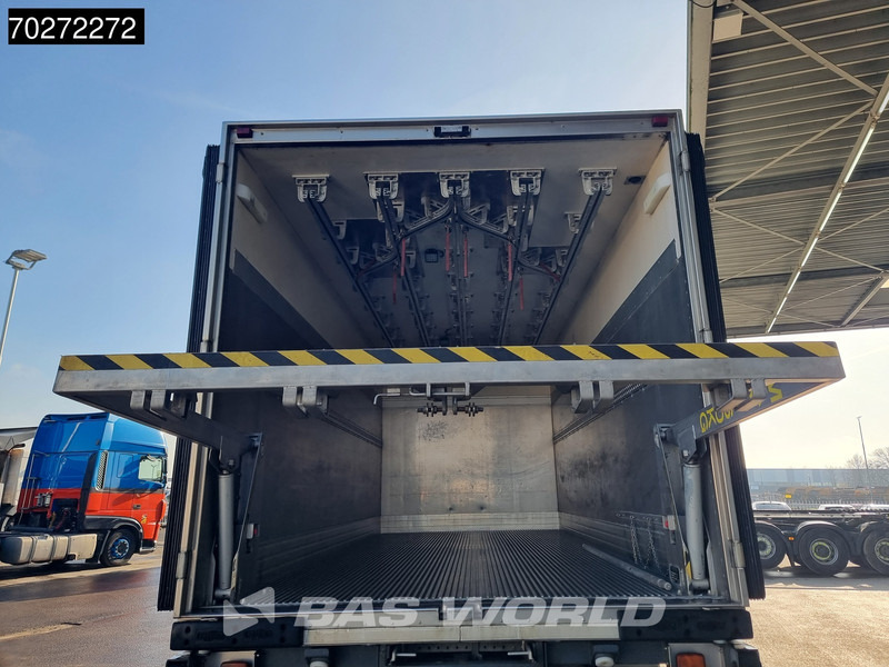 Mercedes-Benz Axor 1823 4X2 Carrier Supra 750 Meathanging Rohrbahn Automatic Euro 3 - Kamion frigorifer: foto 3 Mercedes-Benz Axor 1823 4X2 Carrier Supra 750 Meathanging Rohrbahn Automatic Euro 3 - Kamion frigorifer: foto 3