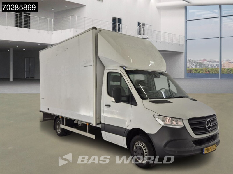 Mercedes-Benz Sprinter 514 CDI COMING SOON! Automaat Dubbellucht Bakwagen Navi Airco Cruise Camera MBUX Euro6 Meubelbak Koffer 20m3 A/C Cruise control - Kamioncine me kontinier: foto 3 Mercedes-Benz Sprinter 514 CDI COMING SOON! Automaat Dubbellucht Bakwagen Navi Airco Cruise Camera MBUX Euro6 Meubelbak Koffer 20m3 A/C Cruise control - Kamioncine me kontinier: foto 3