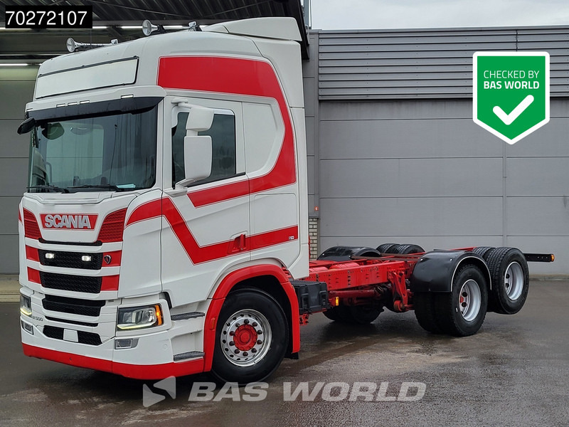 Scania R500 6X2 Chassis Retarder ACC Navi Liftachse Automatic Euro 6 - Kamion kabinë-shasi: foto 1 Scania R500 6X2 Chassis Retarder ACC Navi Liftachse Automatic Euro 6 - Kamion kabinë-shasi: foto 1
