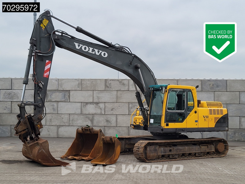 Volvo EC210 BLC 3 BUCKETS - Ekskavator me zinxhirë: foto 1 Volvo EC210 BLC 3 BUCKETS - Ekskavator me zinxhirë: foto 1