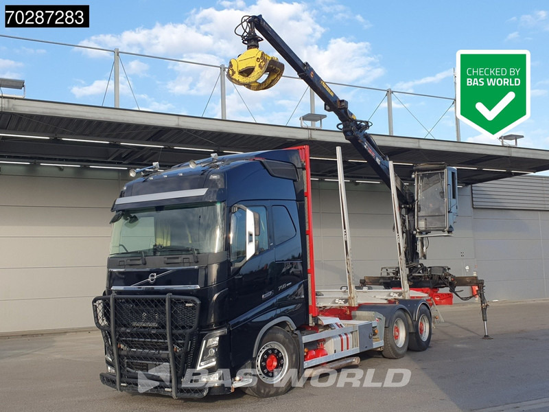 Volvo FH16 750 FH16 6X4 HIAB E96S 79 wood crane Retarder Dynamic-Steering Big-Axle Euro 6 - Kamion për transport druri, Kamion me vinç: foto 1 Volvo FH16 750 FH16 6X4 HIAB E96S 79 wood crane Retarder Dynamic-Steering Big-Axle Euro 6 - Kamion për transport druri, Kamion me vinç: foto 1