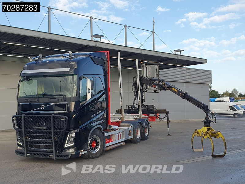 Volvo FH16 750 FH16 6X4 HIAB E96S 79 wood crane Retarder Dynamic-Steering Big-Axle Euro 6 - Kamion për transport druri, Kamion me vinç: foto 5 Volvo FH16 750 FH16 6X4 HIAB E96S 79 wood crane Retarder Dynamic-Steering Big-Axle Euro 6 - Kamion për transport druri, Kamion me vinç: foto 5