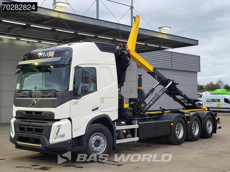 Volvo FMX 500 8X4 NEW! Palfinger PK33002 Crane + HT22TEC Hooklift Lift-Steering Axle - Kamion vetëngarkues, Kamion me vinç: foto 5 Volvo FMX 500 8X4 NEW! Palfinger PK33002 Crane + HT22TEC Hooklift Lift-Steering Axle - Kamion vetëngarkues, Kamion me vinç: foto 5