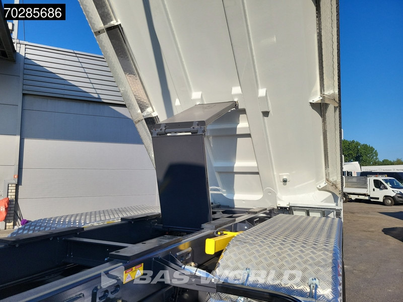 Volvo FMX 500 8X6 NEW! 18m3 KH-Kipper Steelsuspension Big-Axle Automatic Euro 6 - Kamion vetëshkarkues: foto 3 Volvo FMX 500 8X6 NEW! 18m3 KH-Kipper Steelsuspension Big-Axle Automatic Euro 6 - Kamion vetëshkarkues: foto 3