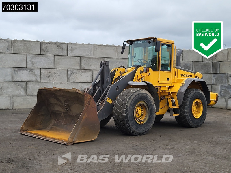 Volvo L120 E Quick Coupler - Fadrom me goma: foto 1 Volvo L120 E Quick Coupler - Fadrom me goma: foto 1