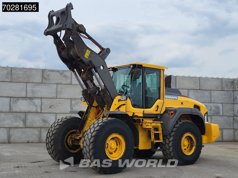 Volvo L120 H CDC - 3TH FUNCTION - QUICK COUPLER - Fadrom me goma: foto 2 Volvo L120 H CDC - 3TH FUNCTION - QUICK COUPLER - Fadrom me goma: foto 2