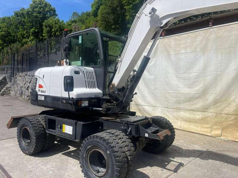 Bobcat E55W - Ekskavator me goma: foto 5 Bobcat E55W - Ekskavator me goma: foto 5