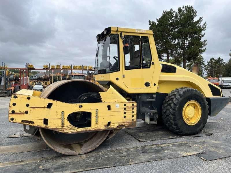 Bomag Compacteur Mixte / Bille et pneus BW219DH4 - Rul i kombinuar: foto 3 Bomag Compacteur Mixte / Bille et pneus BW219DH4 - Rul i kombinuar: foto 3