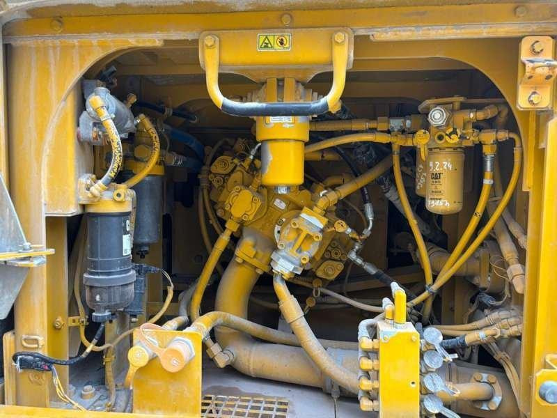 Ekskavator me zinxhirë Caterpillar 329ELN: foto 24 Ekskavator me zinxhirë Caterpillar 329ELN: foto 24