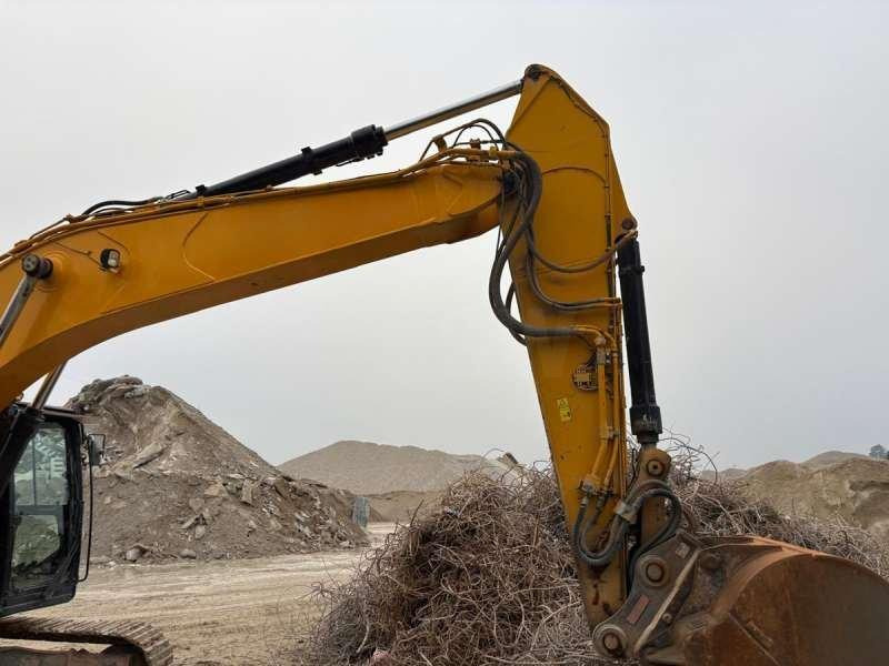 Ekskavator me zinxhirë Caterpillar 329ELN: foto 9 Ekskavator me zinxhirë Caterpillar 329ELN: foto 9