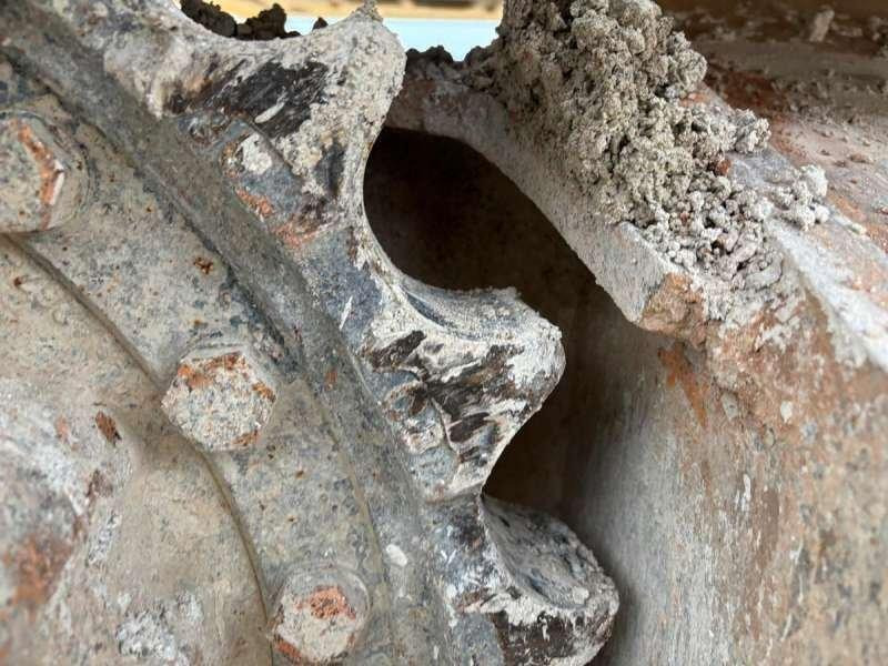 Ekskavator me zinxhirë Caterpillar 329ELN: foto 19 Ekskavator me zinxhirë Caterpillar 329ELN: foto 19