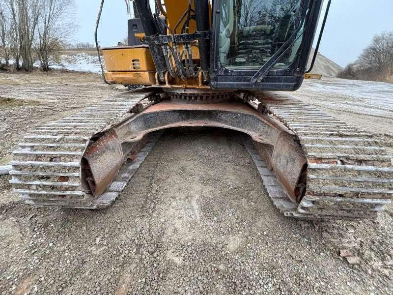 Ekskavator me zinxhirë Caterpillar 329ELN: foto 15 Ekskavator me zinxhirë Caterpillar 329ELN: foto 15