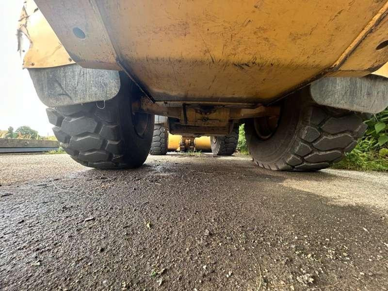 Fadrom me goma Caterpillar Chargeur sur Pneus 924G: foto 41 Fadrom me goma Caterpillar Chargeur sur Pneus 924G: foto 41