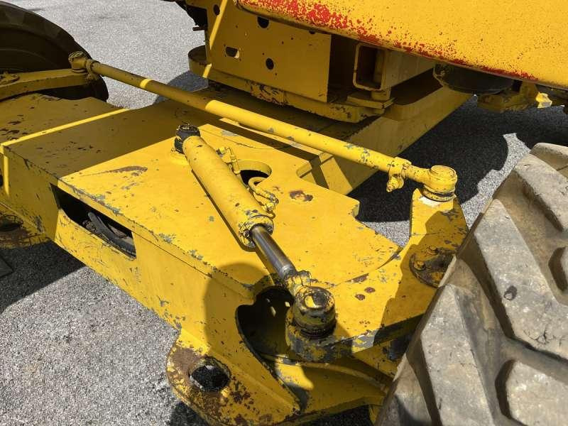 Ngritës me direk vertikal Grove A60J: foto 23