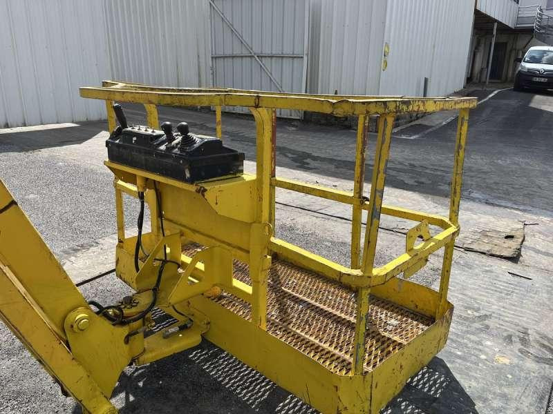 Ngritës me direk vertikal Grove A60J: foto 13