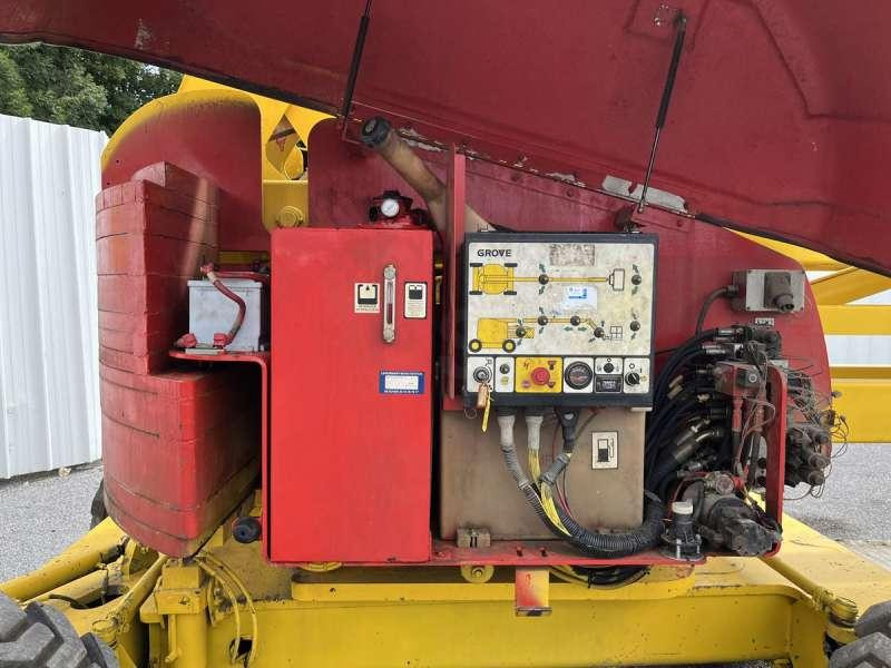 Ngritës me direk vertikal Grove A60J: foto 43